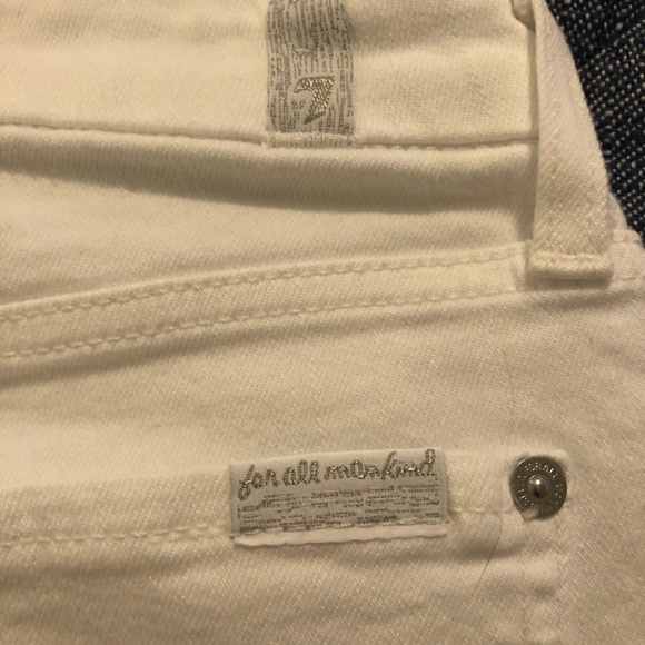 Cropped 7 for all mankind white jeans - Picture 2 of 4
